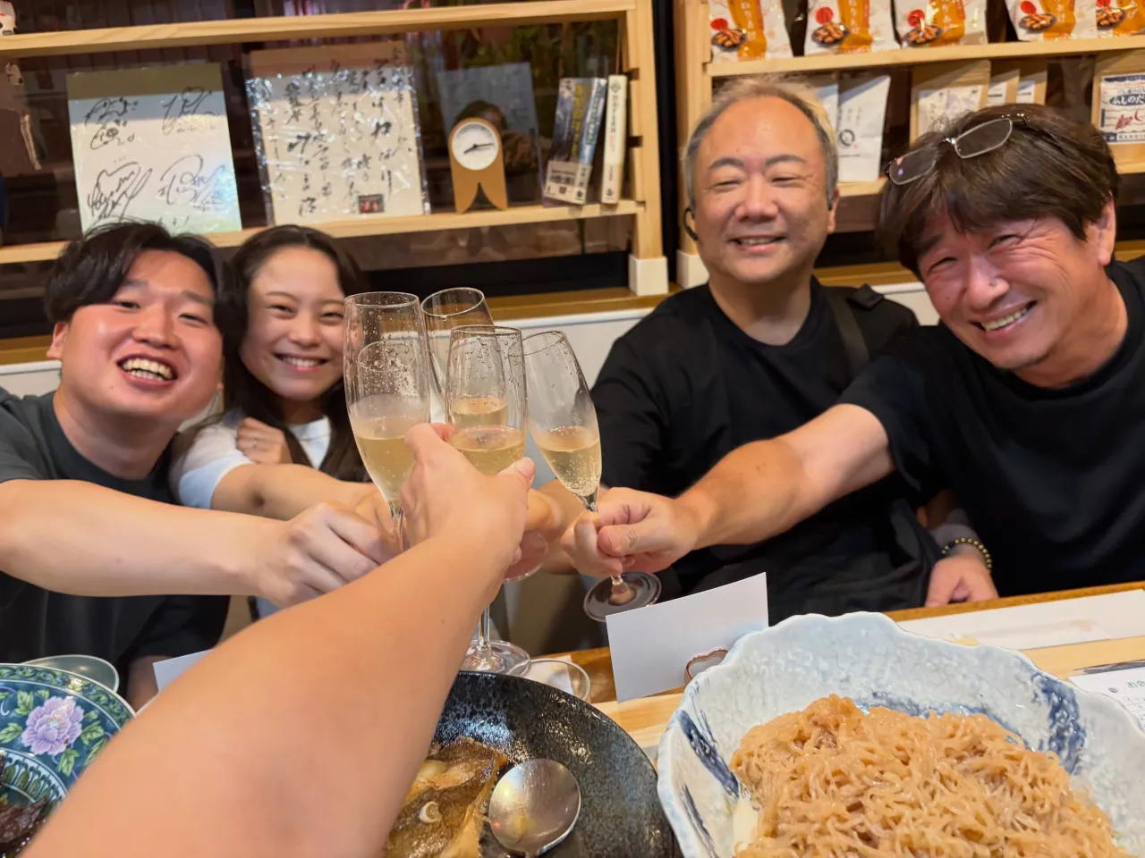 本日、19時より営業します🈺